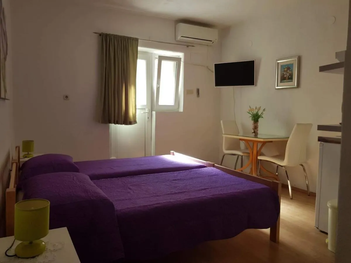 Apartment Ante Kaštela